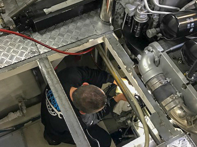 mecanique navale le cannet-moteur bateau cannes-groupe electrogene antibes-pieces detachees bateau vallauris-banc d essai moteurs alpes maritimes-gardiennage bateau paca-mecanicien bateau